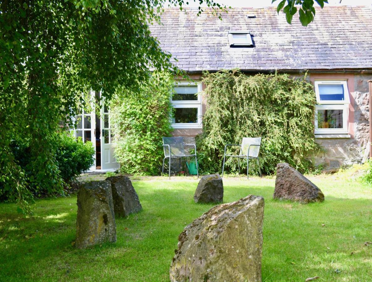 Camlann Apartment Alyth Exterior photo